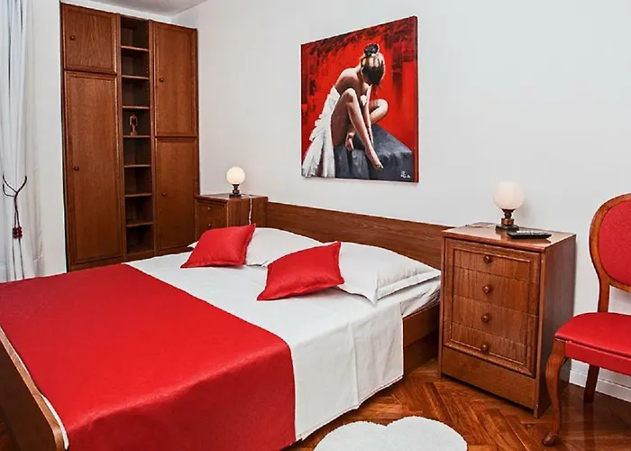 Appartement Milana - Cozy With Free Parking Split